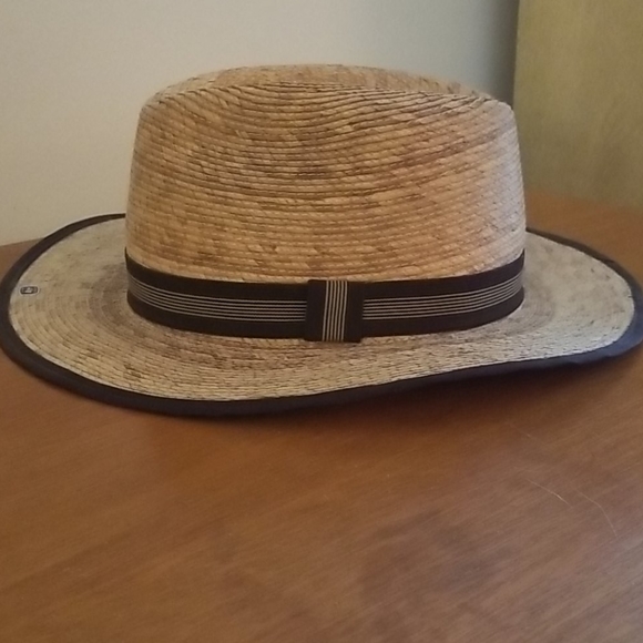 Straw Fedora - Picture 2 of 4